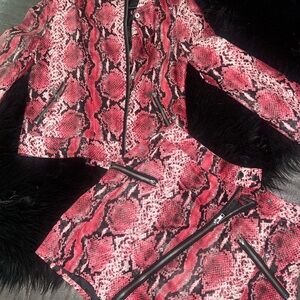 Fashion Nova Pink Snake Print Blazer